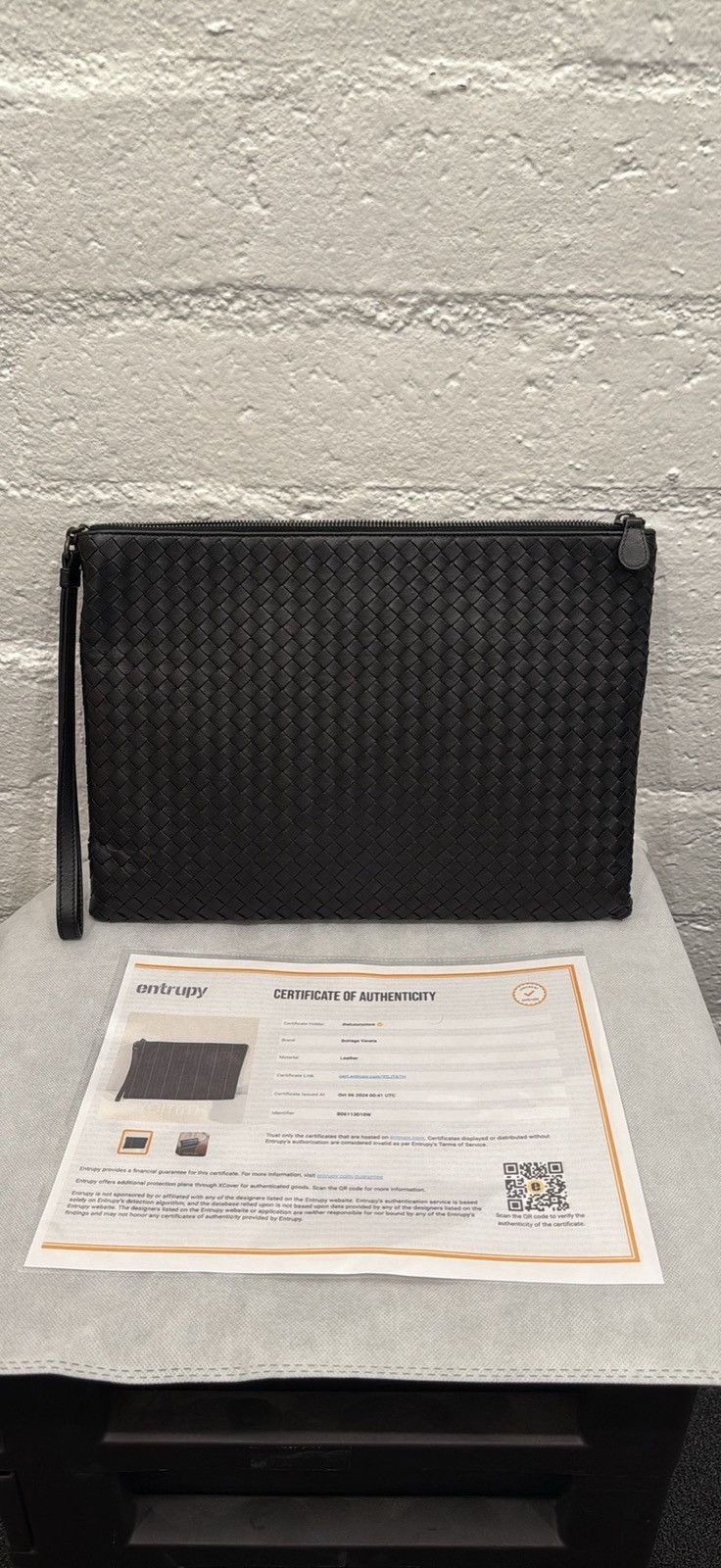 Bottega Veneta Bottega Veneta Black Leather Large Clutch Size ONE SIZE - 1 Thumbnail