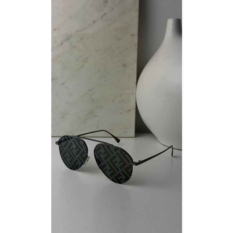 Fendi NEW Fendi FE40061U Silver Logo Mirror Aviator Sunglasses Size ONE SIZE - 2 Thumbnail