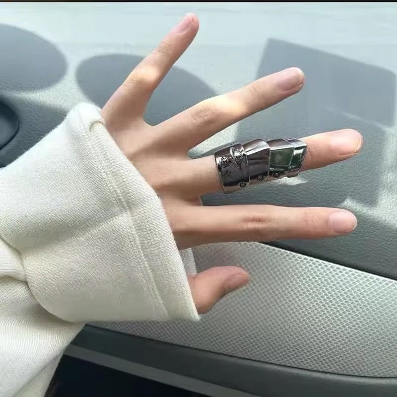 Jewelry Size us8 Armor Ring Rock Style Size ONE SIZE - 2 Thumbnail