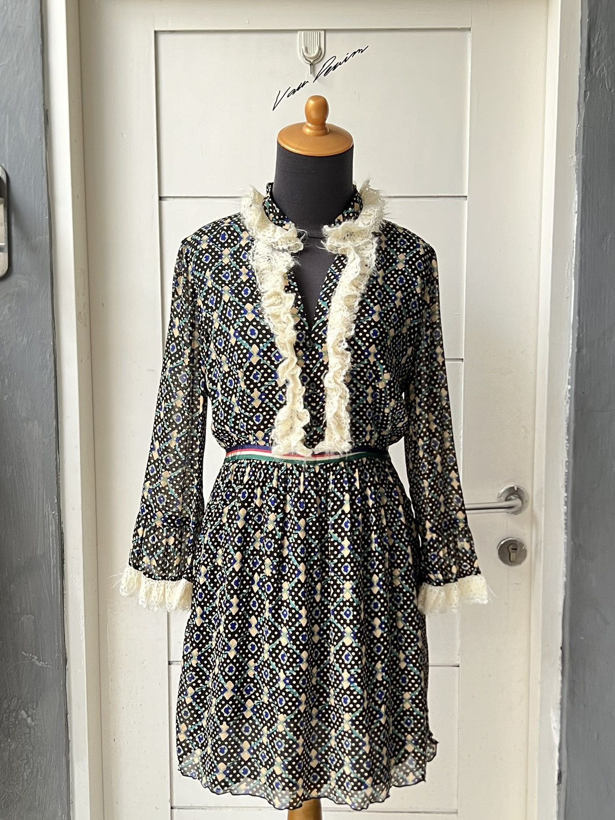 Anna Sui ANNA SUI Motive Midi Dress Size XS / US 0-2 / IT 36-38 - 1 Thumbnail