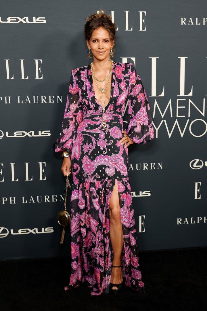 REVOLVE DUNDAS x Revolve - Flower Print Dress Worn by Halle Berry Size XS / US 0-2 / IT 36-38 - 1 Thumbnail