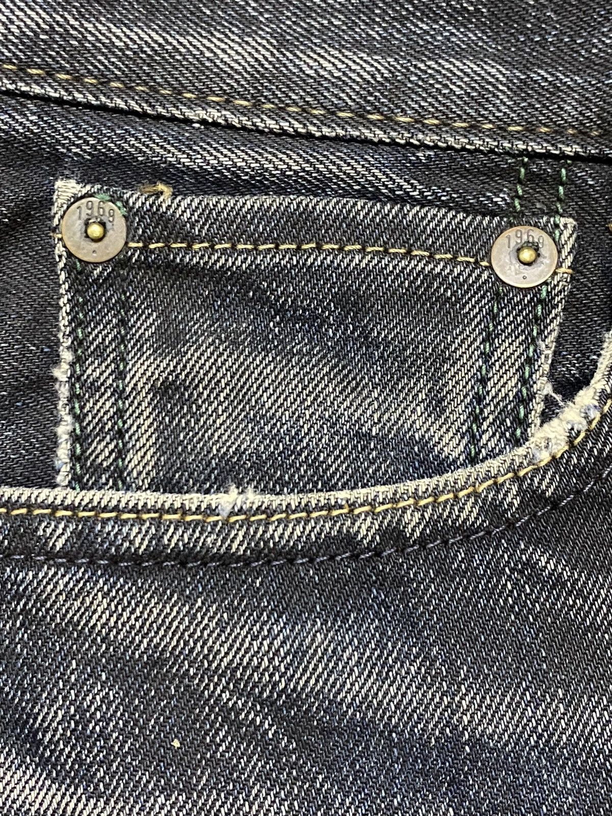 Gap Vintage Gap Denim Whisker Distressed Flare Bootcut Jeans Size US 31 - 11 Thumbnail