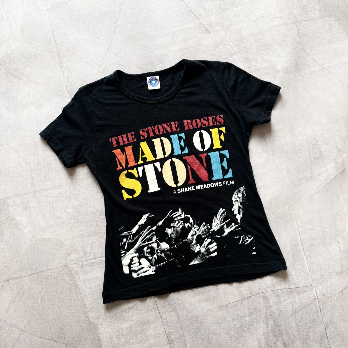 Band Tees The Stone Roses Made Of Stone Big Logo T-shirt Tee Y2K Size M / US 6-8 / IT 42-44 - 1 Thumbnail