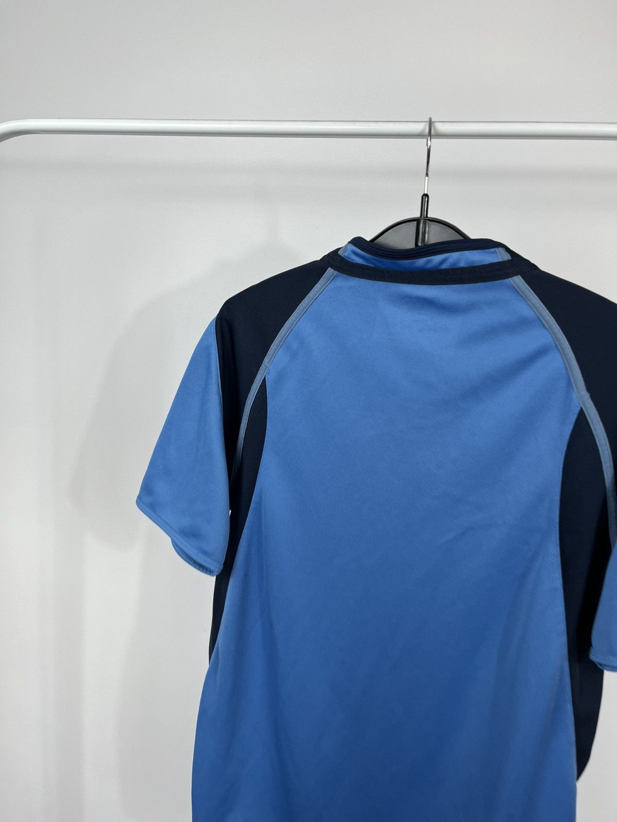 Canterbury of New Zealand Canterbury England Rugby Jersey Blue CBRE Training Shirt XL Size US XL / EU 56 / 4 - 10 Thumbnail