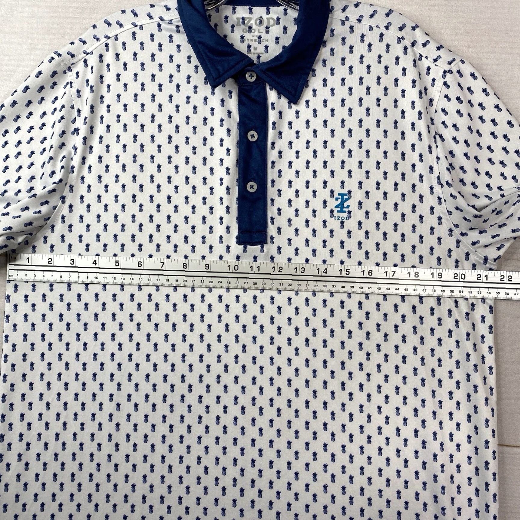 Izod IZOD Golf Polo Mens M Pineapple All Over Print Performance Cruise Hawaiian Shirt Regular White 90s Beach Golf Mens Size US M / EU 48-50 / 2 - 5 Thumbnail