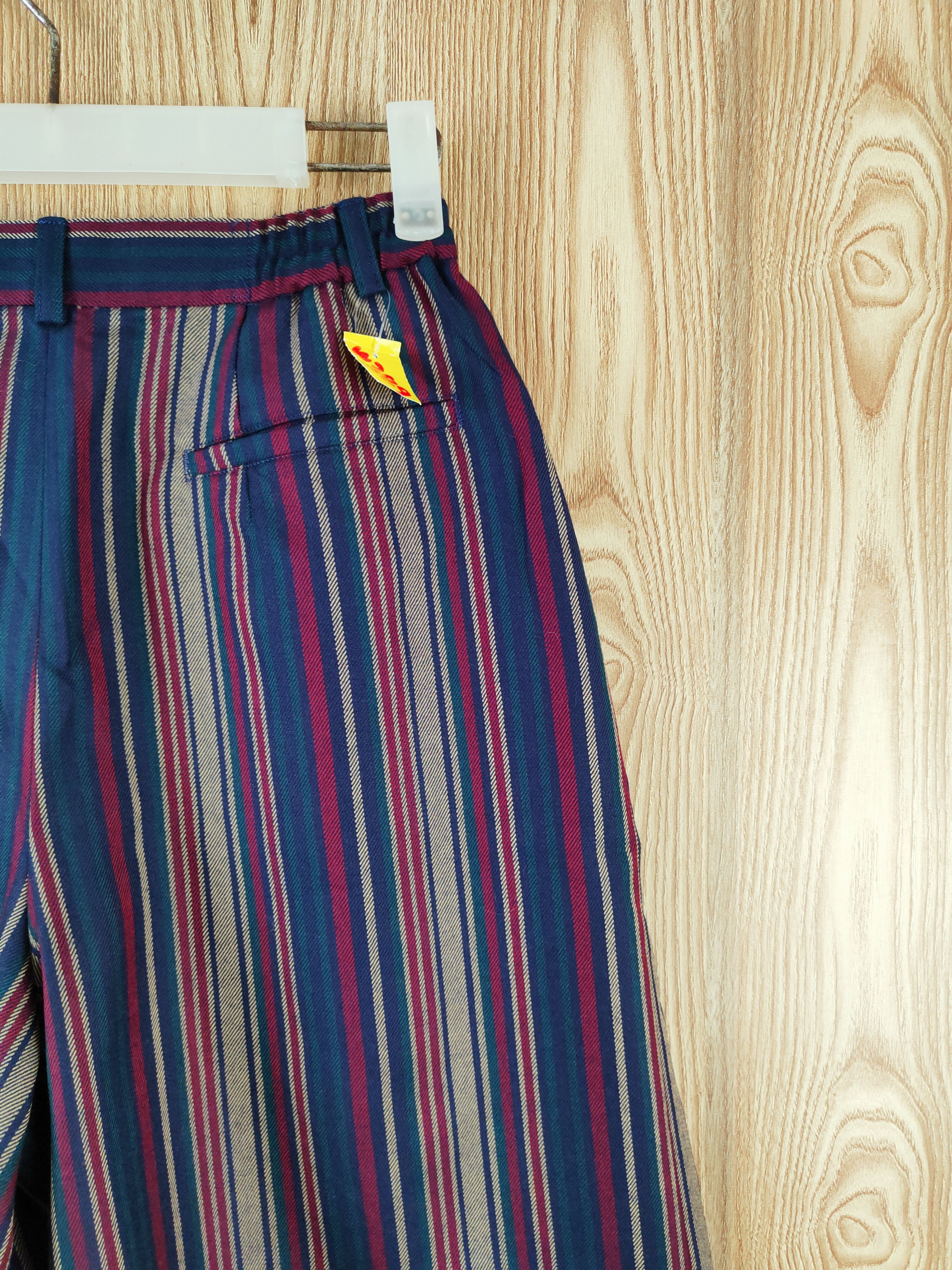 Burberry Burberrys Dark Blue Stripe Multipocket Short Pants #W389 Size 25" / US 0 / IT 36 - 9 Thumbnail