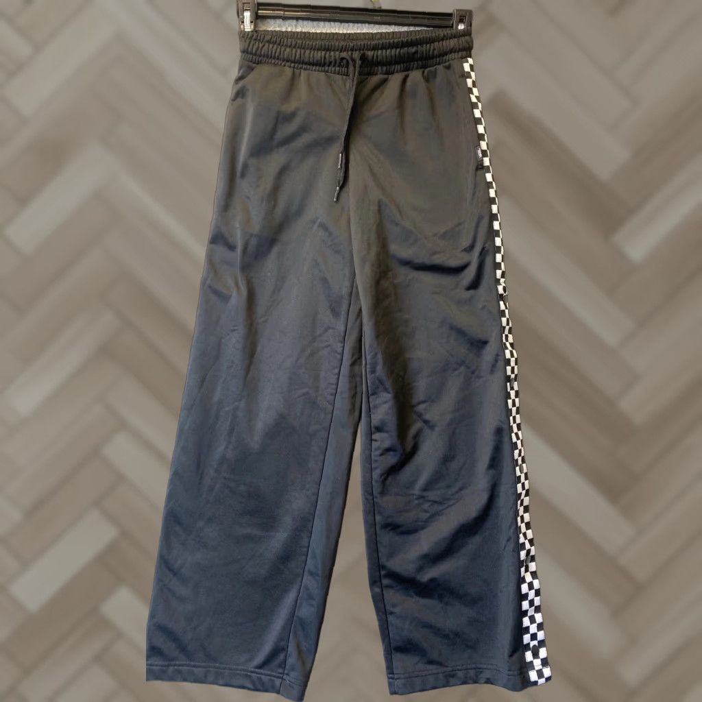 Vans Vans Therma Fit Mens XS KO Fleece Sweatpants black/gray Wide Leg Sweatpants Athletic Pants Regular Fit Boys? Womens? No—Men. Size US 27 - 1 Thumbnail