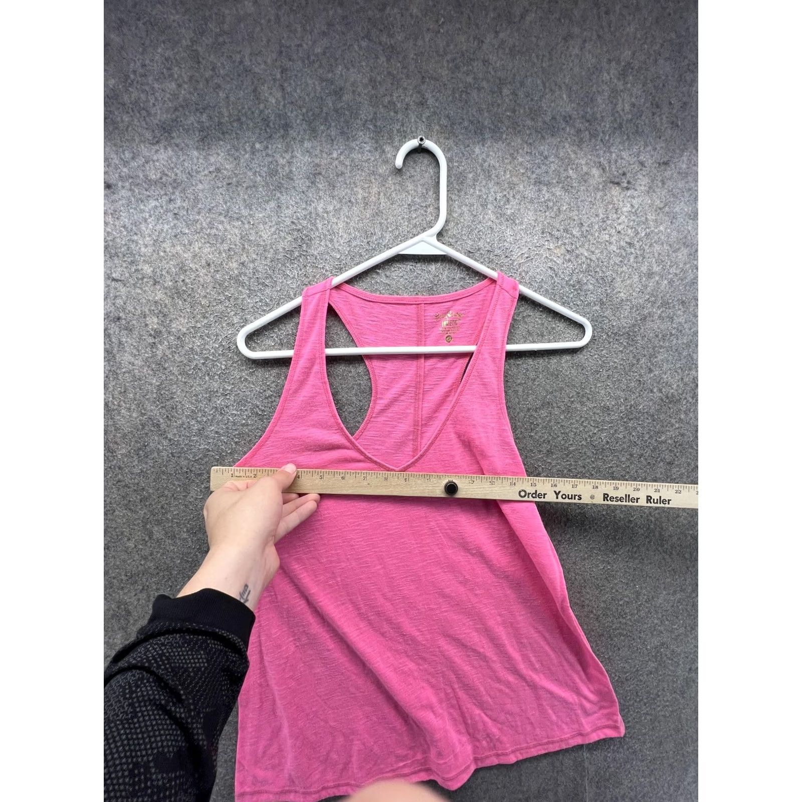 Lilly Pulitzer Lilly Pulitzer Luxletic Tank Top Womens Small Pink Racerback Athletic 24544 Size S / US 4 / IT 40 - 6 Thumbnail