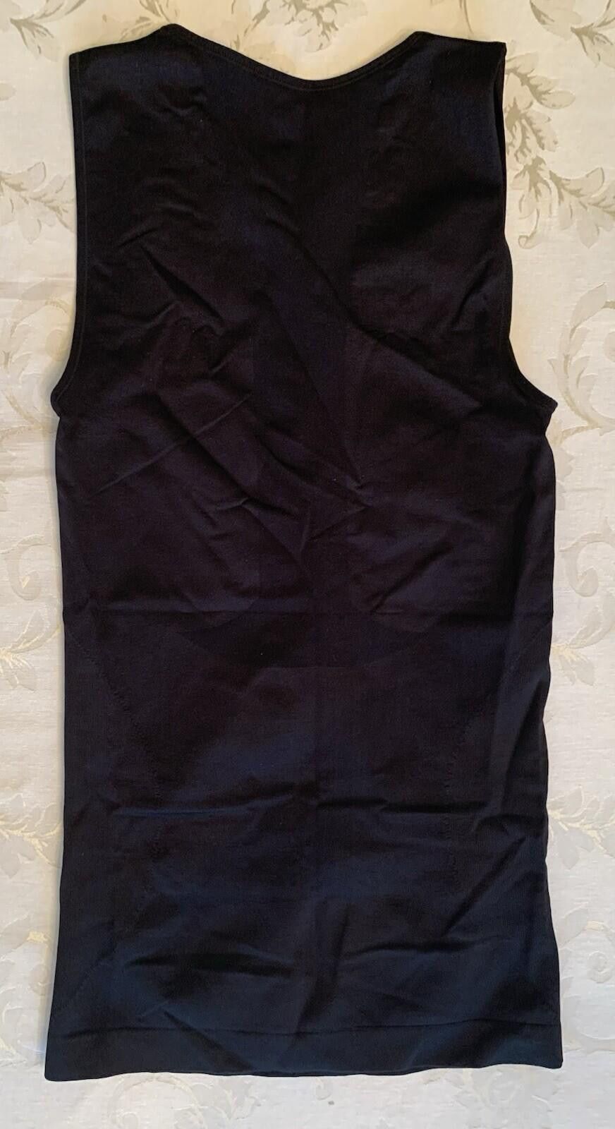 The Unbranded Brand QORE LOGIQ Gynecomastia Compression Shirt For Men Black Size US XL / EU 56 / 4 - 1 Thumbnail