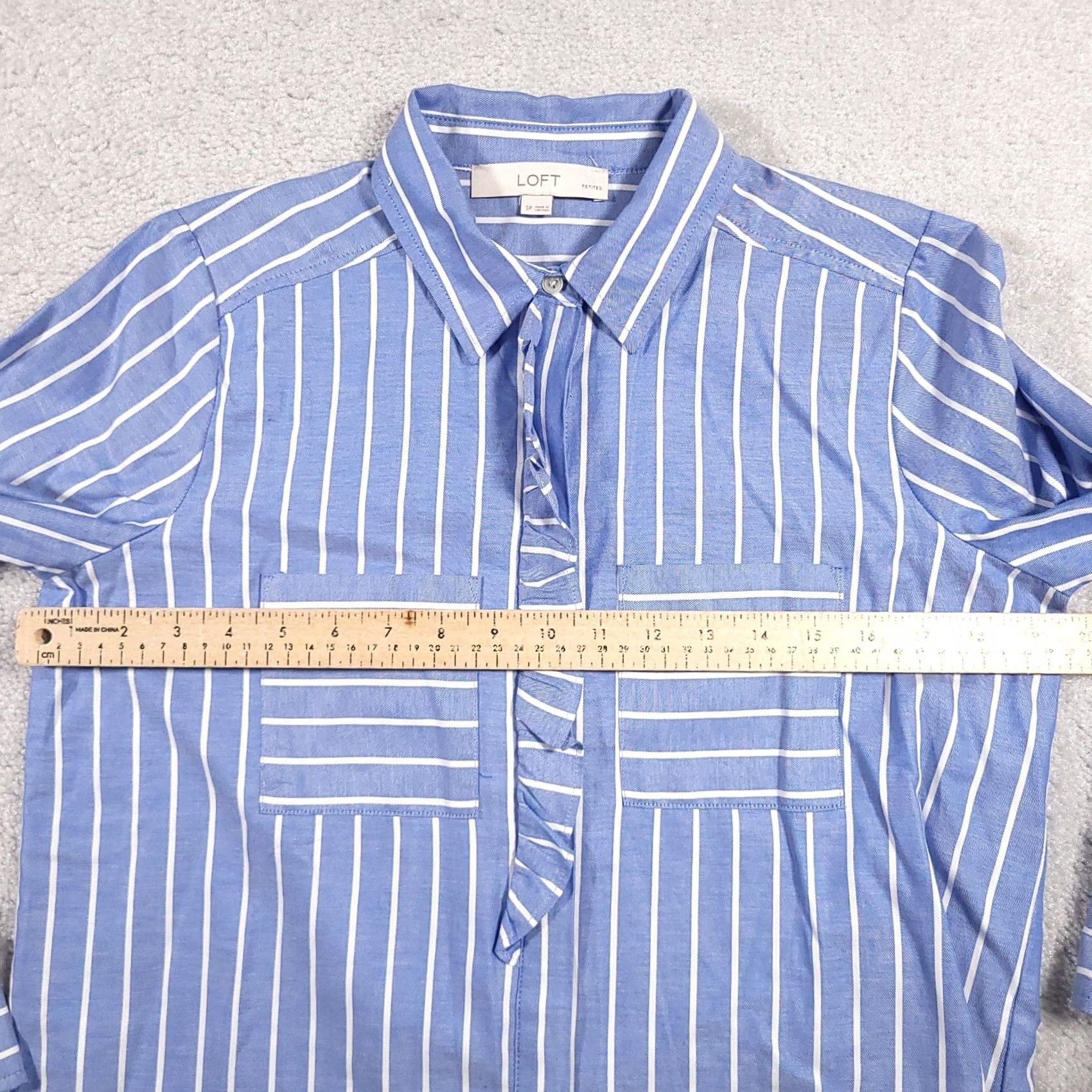 Ann Taylor VINTAGE LOFT Ann Taylor Button Up Long Sleeve Shirt Womens PS Blue Collared Striped Size S / US 4 / IT 40 - 6 Thumbnail