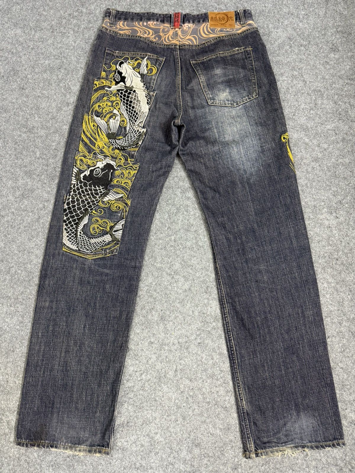 Karakuri Tamashii A7 KARAKURI TAMASHII MULTIPOCKET KOI FISH DESIGN Size US 34 / EU 50 - 1 Thumbnail