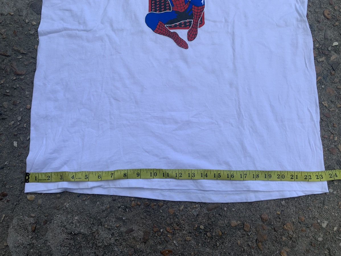 Marvel Comics Vintage Marvel Comics 00’s Spiderman T-shirt Size US L / EU 52-54 / 3 - 9 Thumbnail