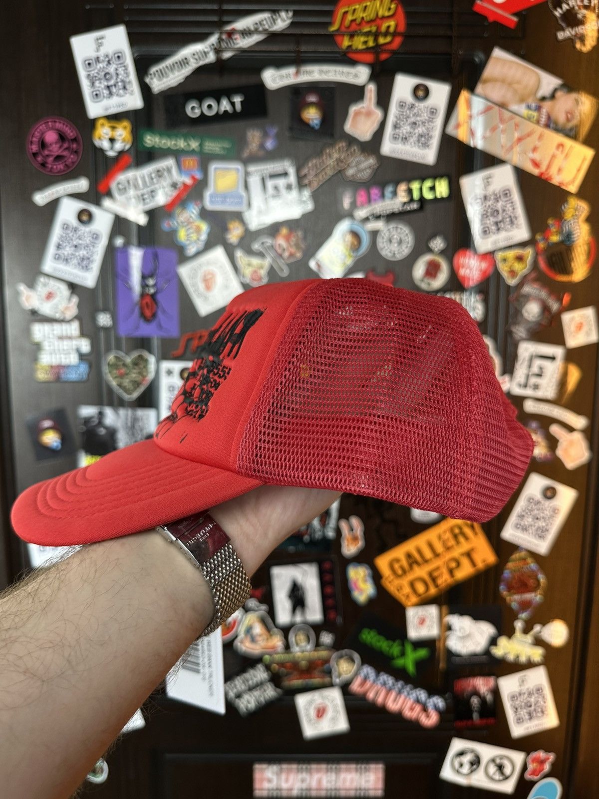 Sp5der × Young Thug Spider Worldwide Silk Web Bank Red Trucker Cap Size ONE SIZE - 5 Thumbnail