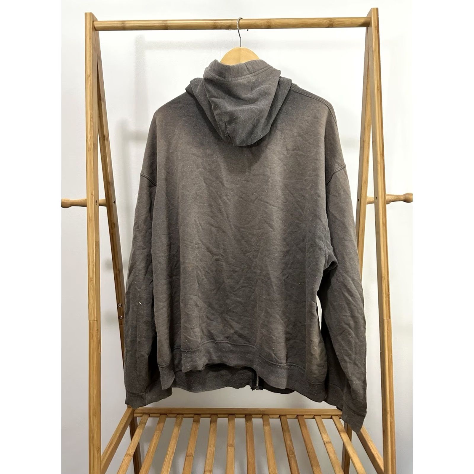 Fruit Of The Loom VTG Gradient Sun Faded Worn WIP Thrashed Distressed Grunge Zip Hoodie 2XL Men Gray Full Zip WIP Workwear Thrash Mens Hoodie Size US XXL / EU 58 / 5 - 2 Thumbnail