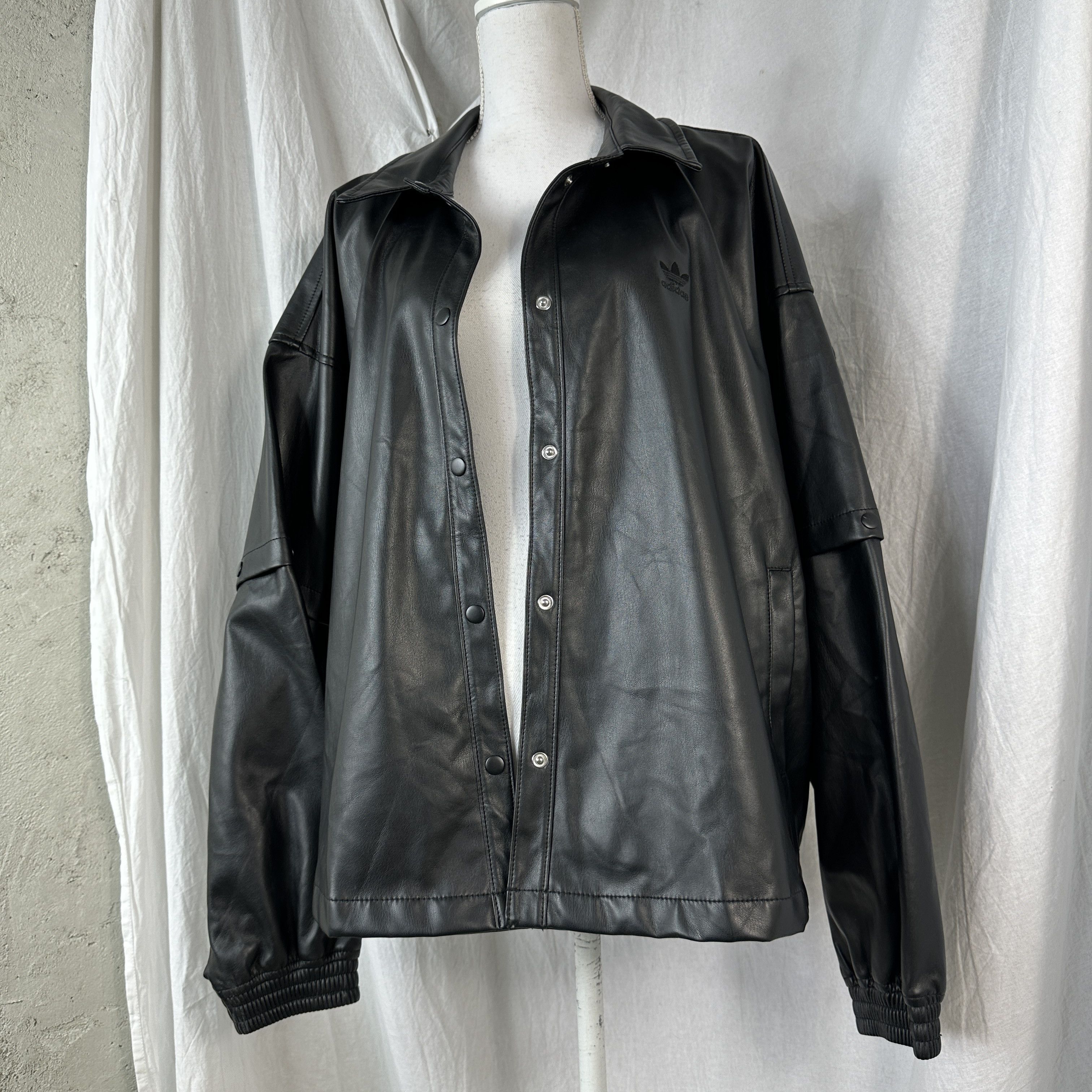 Adidas × Vintage Vintage Biker Y2K Grunge Oversize Adidas Faux Leather Jacket Size US XXL / EU 58 / 5 - 7 Thumbnail
