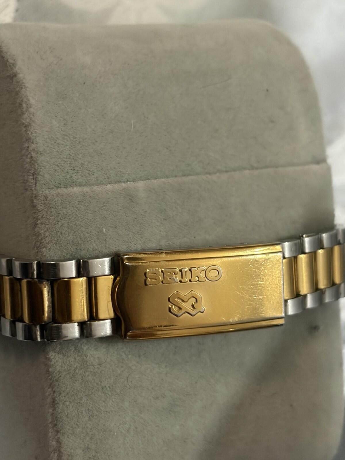 Seiko vintage ladies seiko quartz gold tone watch Size ONE SIZE - 3 Thumbnail