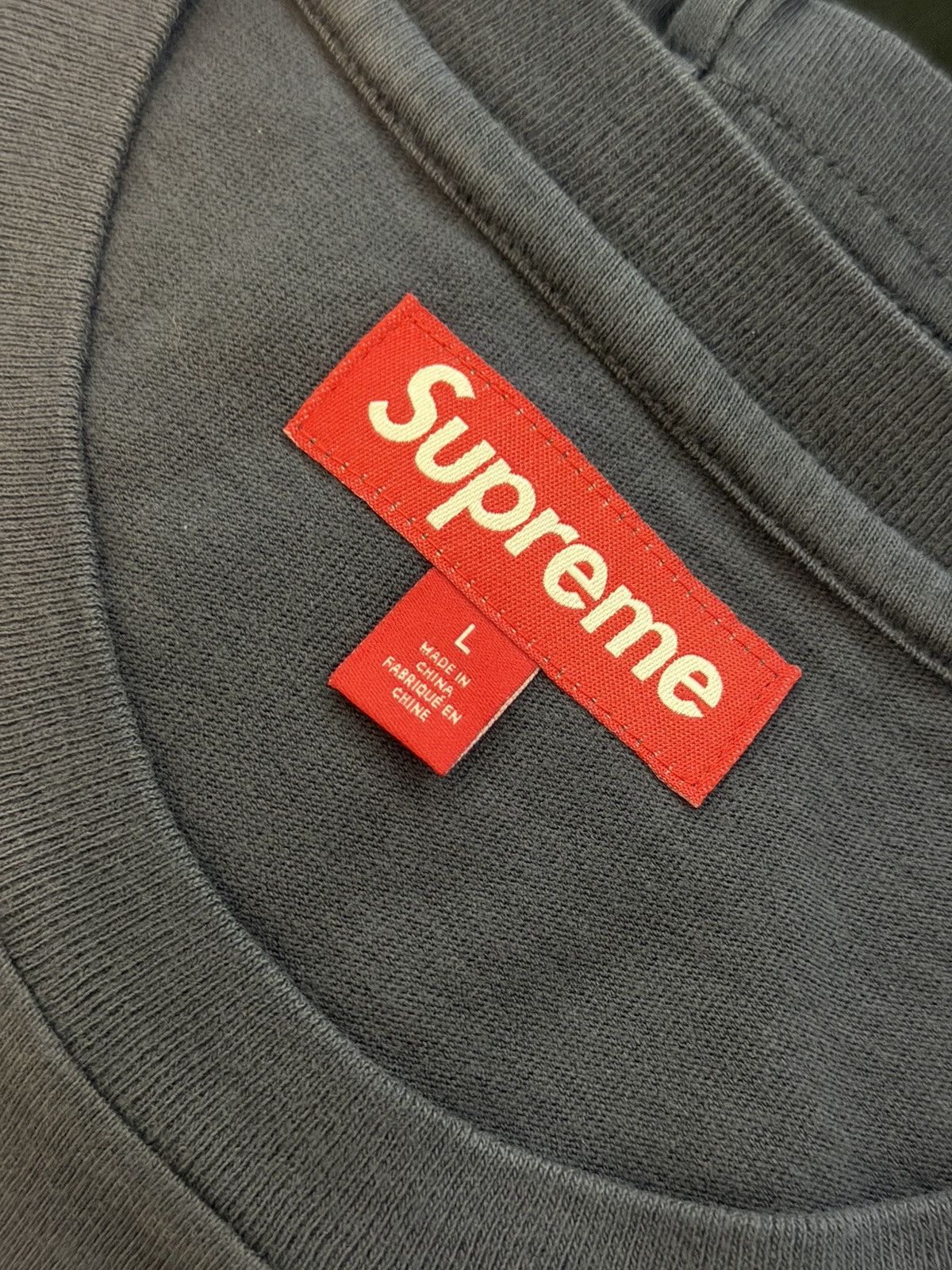 Supreme Supreme SS25 Flocked Washed S/S Top Size L Navy Size US L / EU 52-54 / 3 - 4 Thumbnail
