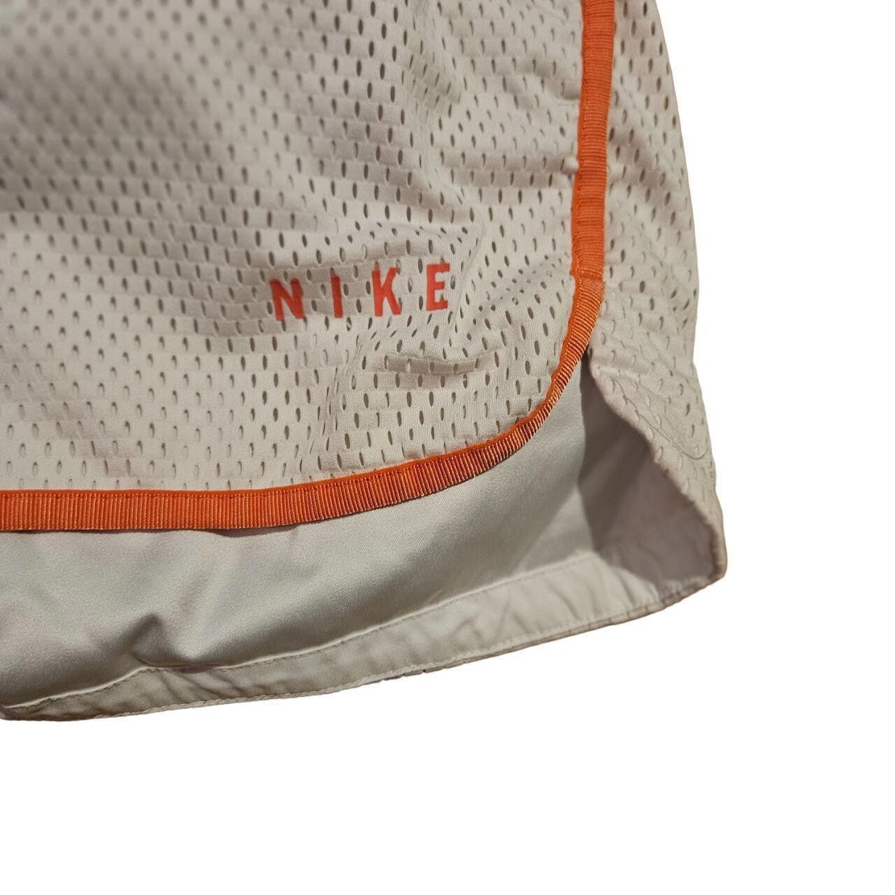 Nike Nike Women's Running Shorts White Coral Size Medium Size 32" / US 10 / IT 46 - 7 Thumbnail