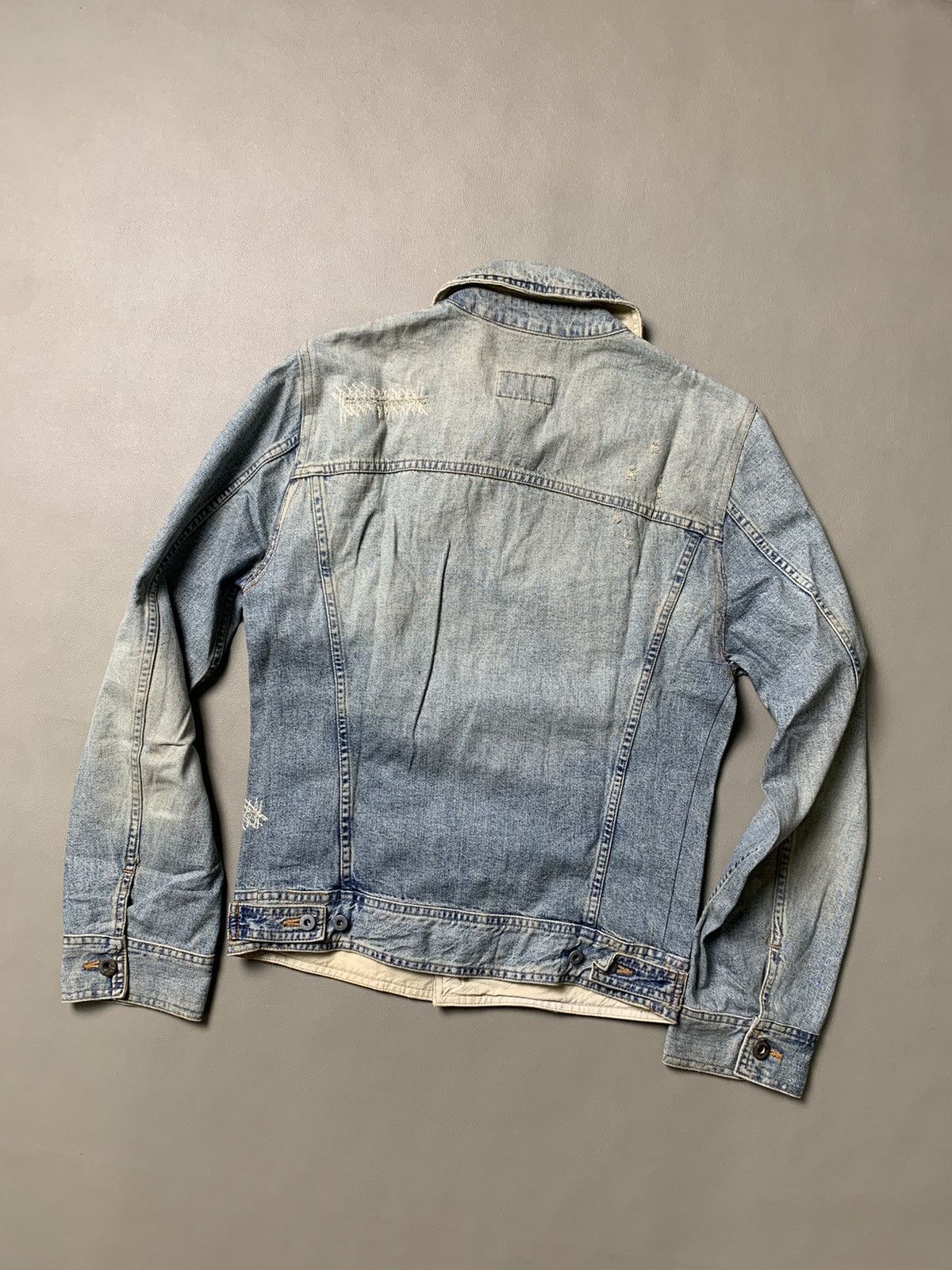 Dolce & Gabbana × Vintage Vintage Dolce & Gabbana Distressed Denim Jacket Size US S / EU 44-46 / 1 - 2 Thumbnail