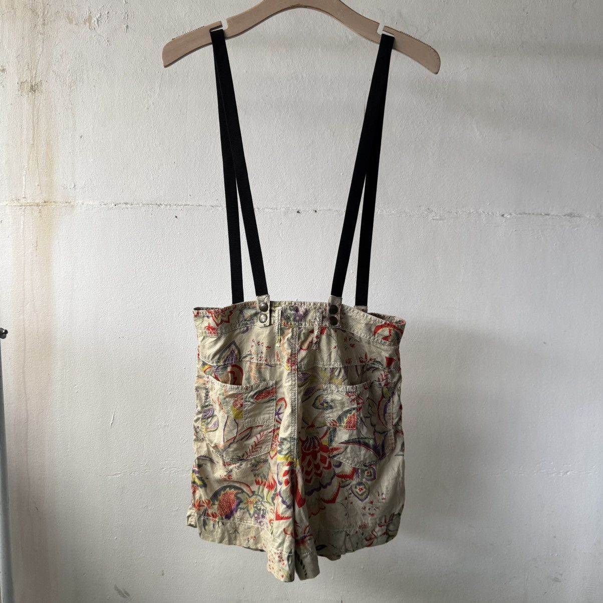 Other See by Chloé Floral Hawaii Pattern Shorts Suspenders Size 28" / US 6 / IT 42 - 4 Thumbnail