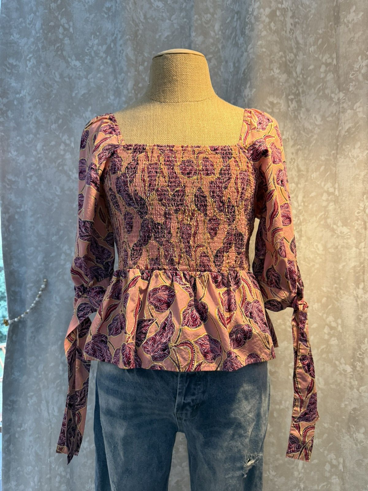 Other Boho Smocked Puff Sleeve Blouse – Size Medium Size M / US 6-8 / IT 42-44 - 1 Thumbnail