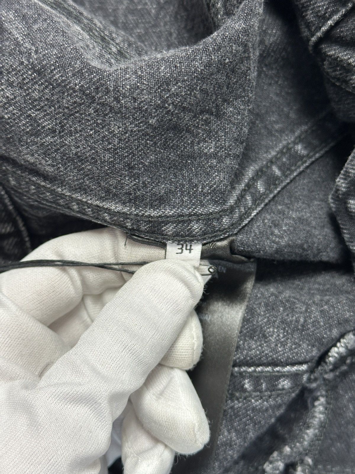 Balenciaga Balenciaga Asymmetrical Rhinestone Trucker Denim Jacket Size US S / EU 44-46 / 1 - 6 Thumbnail