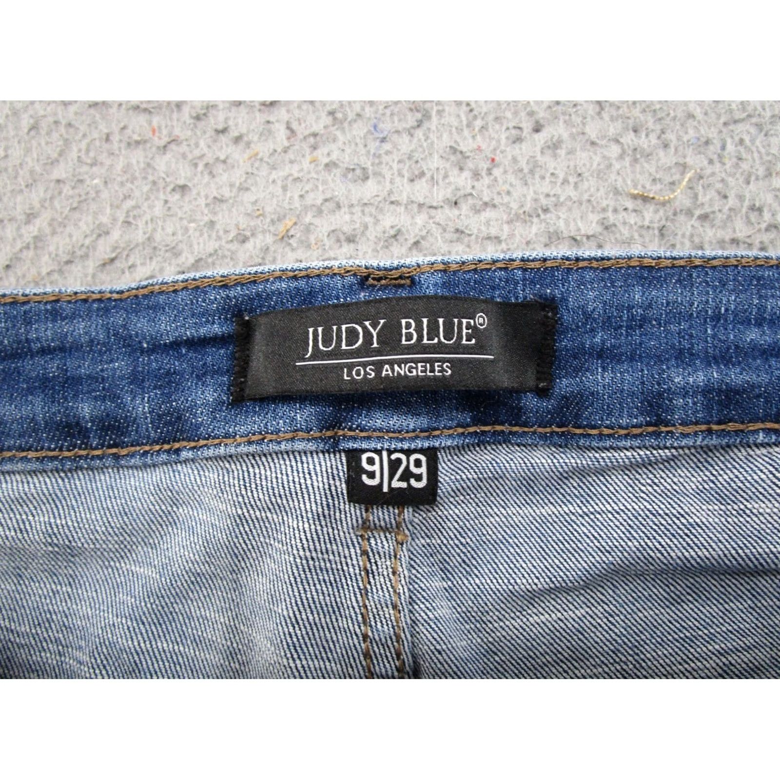 Denime Judy Blue Jeans Skinny Button Fly Womens Size 29 Medium Wash Denim Stretch 5-Pocket Size 29" - 4 Thumbnail