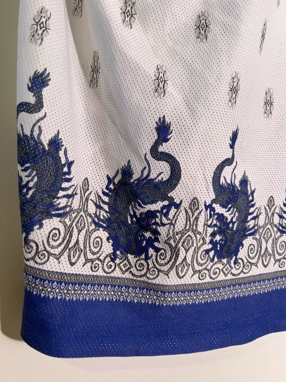 Vintage Y2K 2000’s VTG Vintage Sideout Dragon Tribal Retro Shirt Size US L / EU 52-54 / 3 - 8 Thumbnail