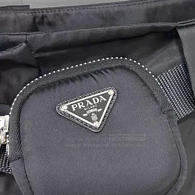 Prada Prada Recycled nylon coin purse triangle logo short skirt Size 25" / US 0 / IT 36 - 4 Thumbnail