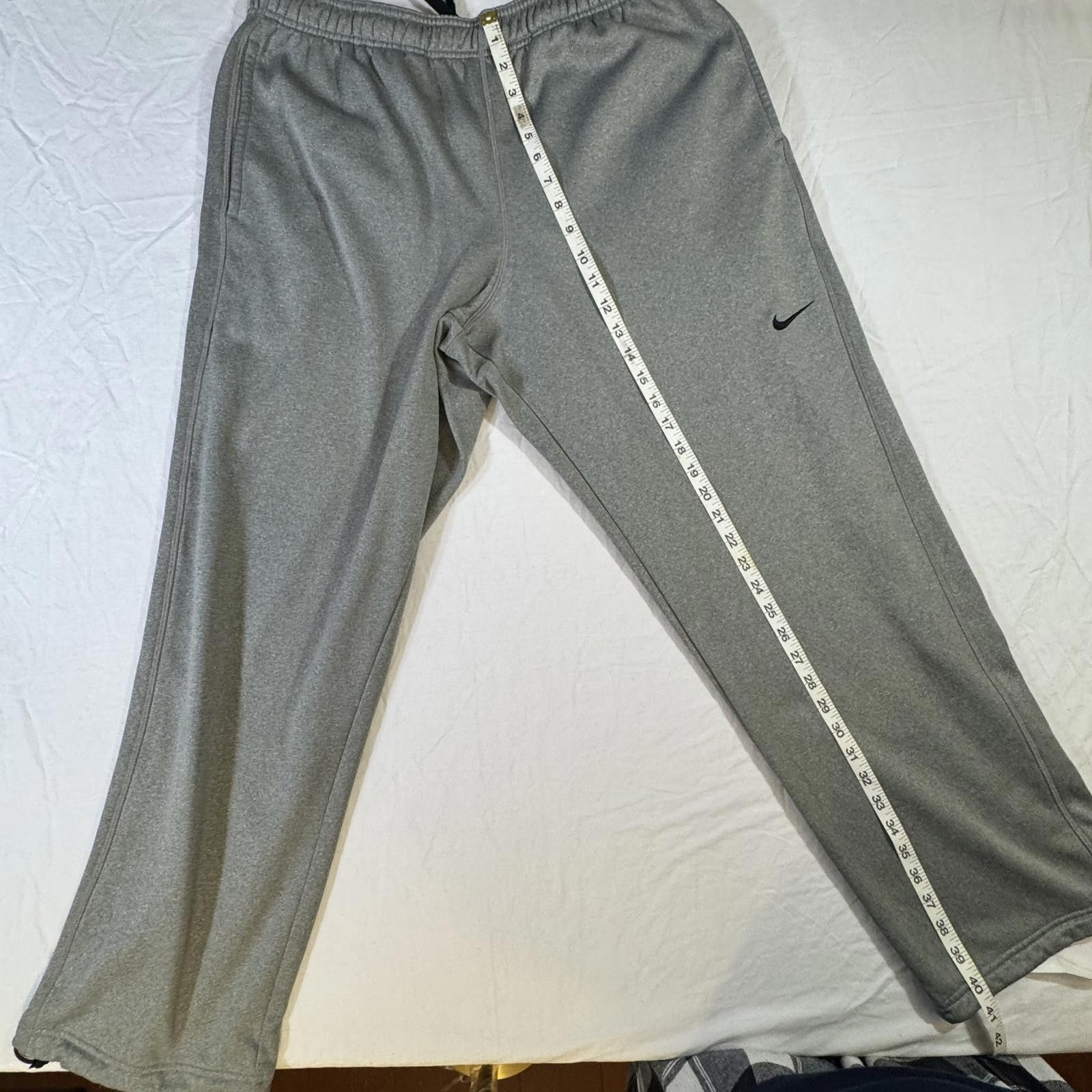 Nike Nike Therma-Fit Pants Men XL Drawstring Track Ankle Zip Gray Size US 36 / EU 52 - 11 Thumbnail