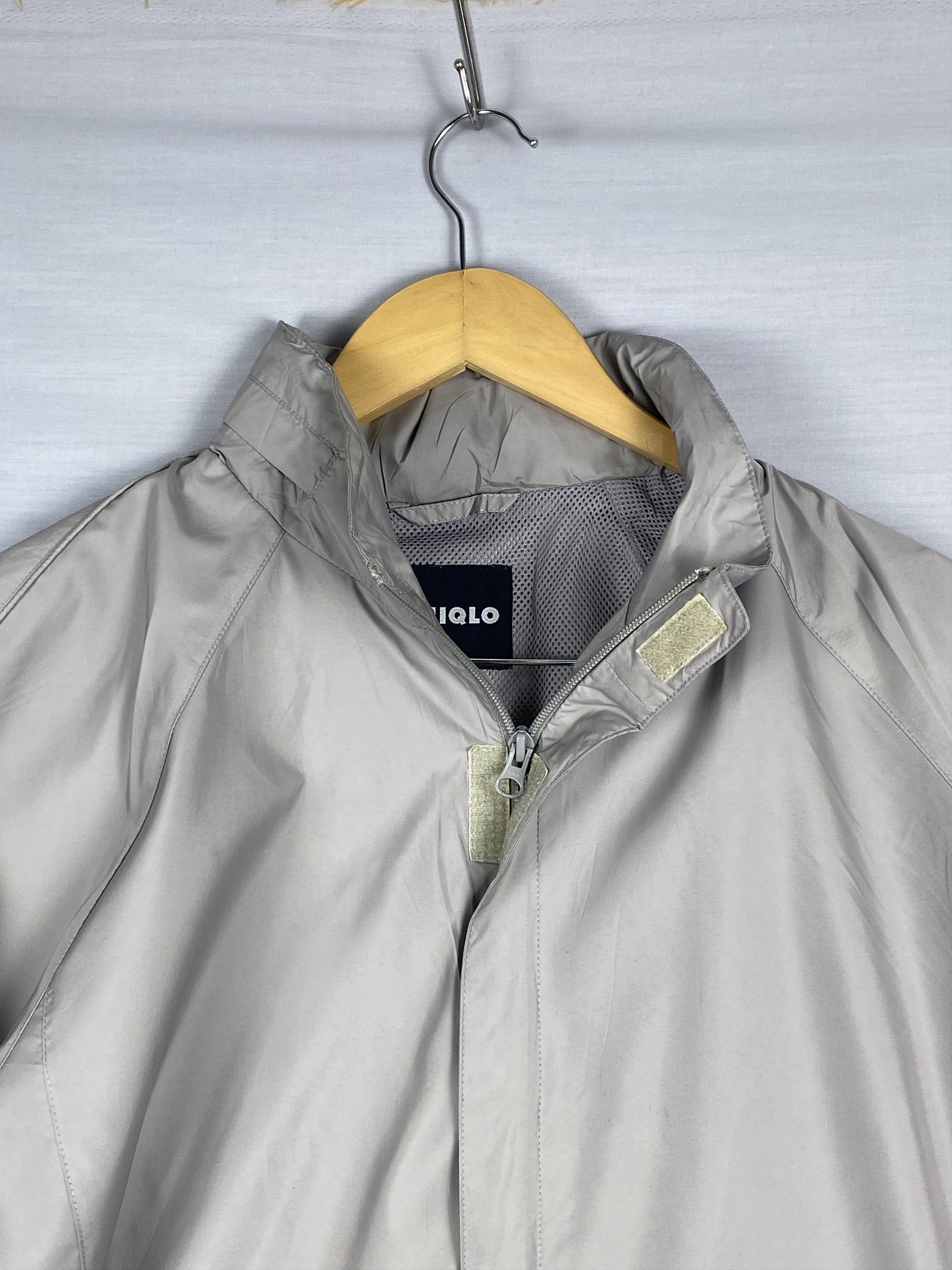 Uniqlo Vintage Uniqlo Zip Up Light Jacket Size US L / EU 52-54 / 3 - 2 Thumbnail