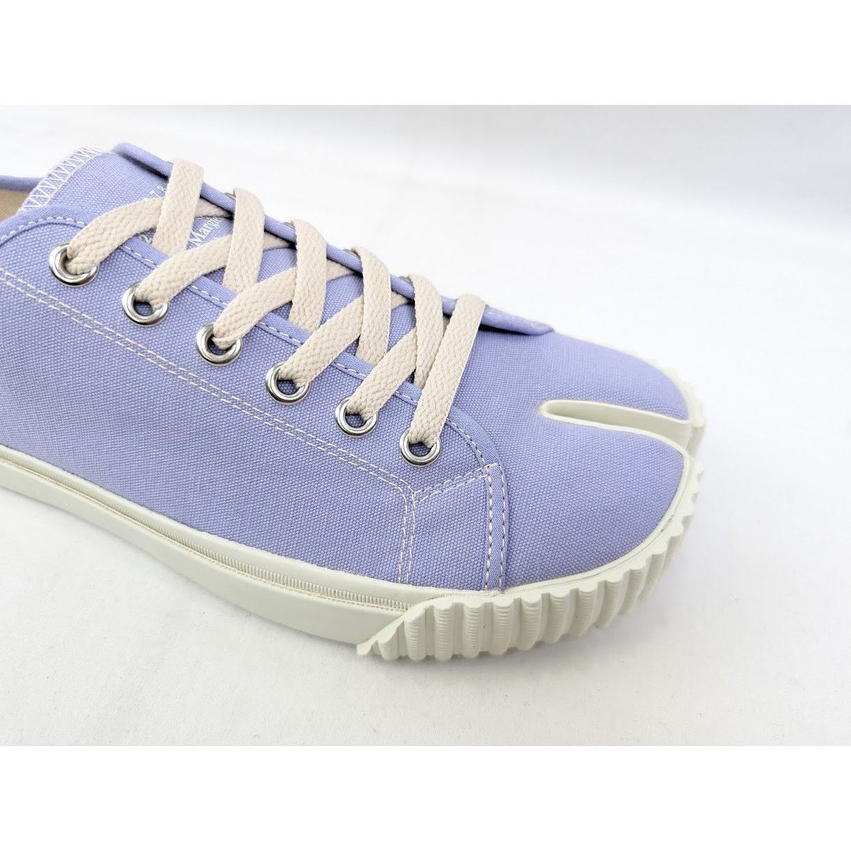 Maison Margiela o1rshd1 Tabi Low-Top Sneakers in Light Purple Size US 10 / EU 43 - 3 Thumbnail