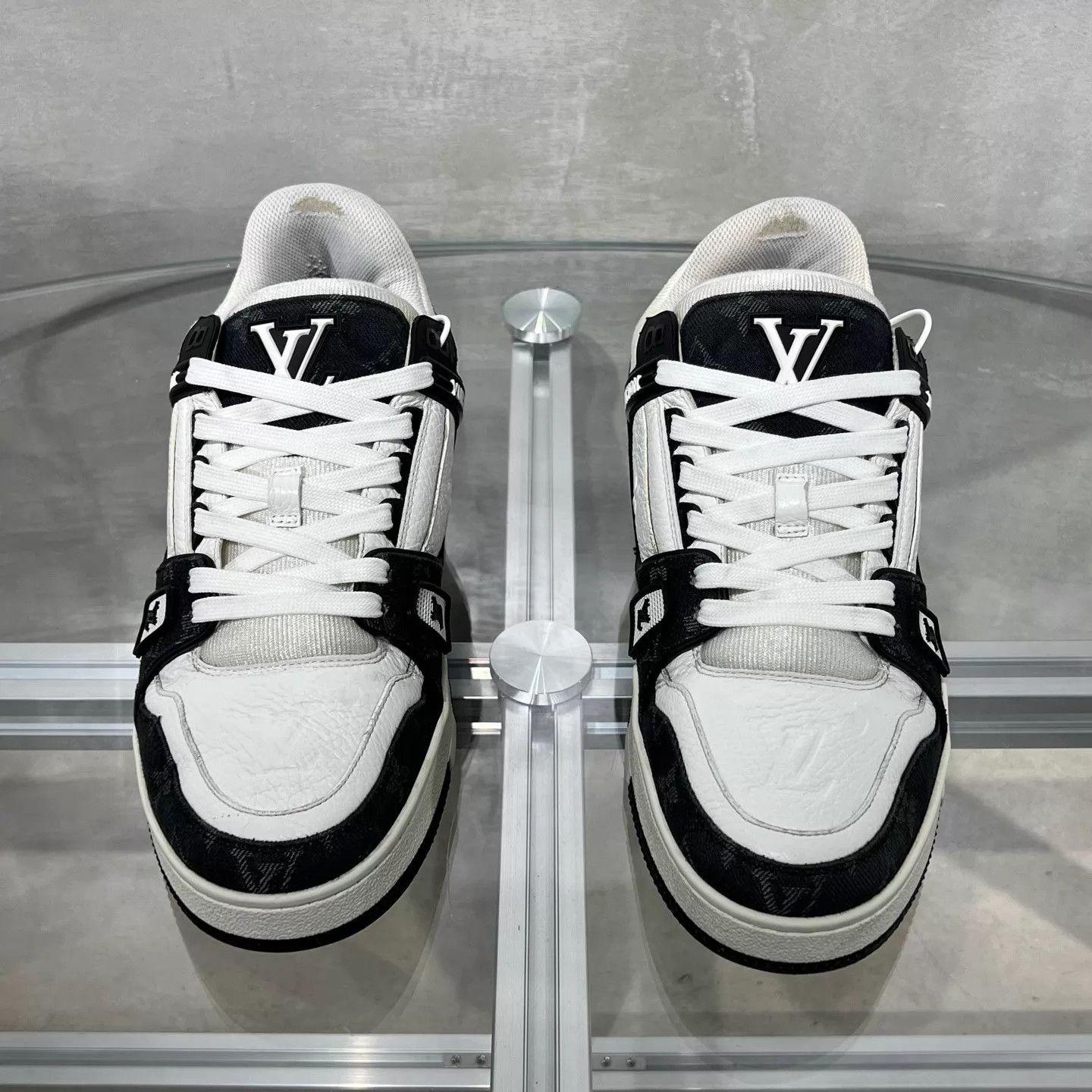 Louis Vuitton LV Trainer Black & White Denim UK7.5 41.5 Size US 8.5 / EU 41-42 - 1 Thumbnail