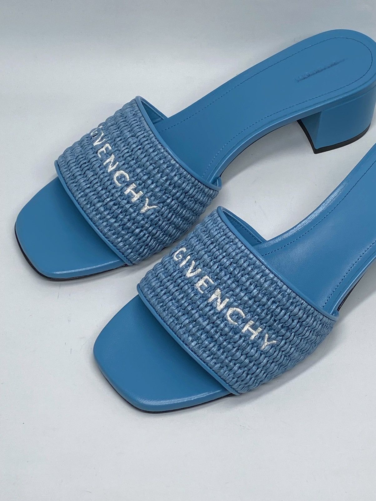 Givenchy Givenchy Logo Raffia Slide Sandals size 39 Size US 9 / IT 39 - 6 Thumbnail