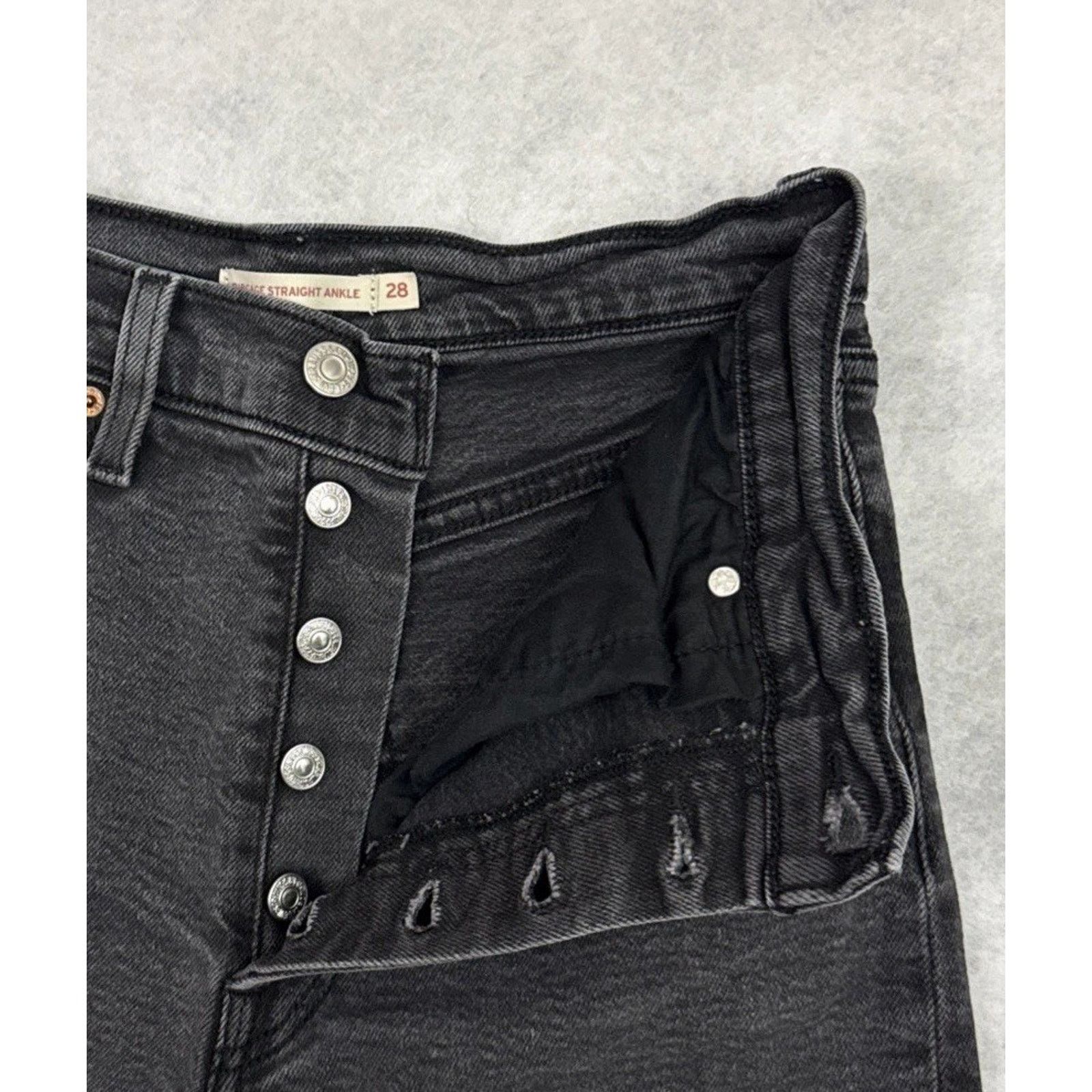 Levi's Levi’s Ribcage Straight Ankle Jeans Women Size 28 Black Size 28" / US 6 / IT 42 - 8 Thumbnail