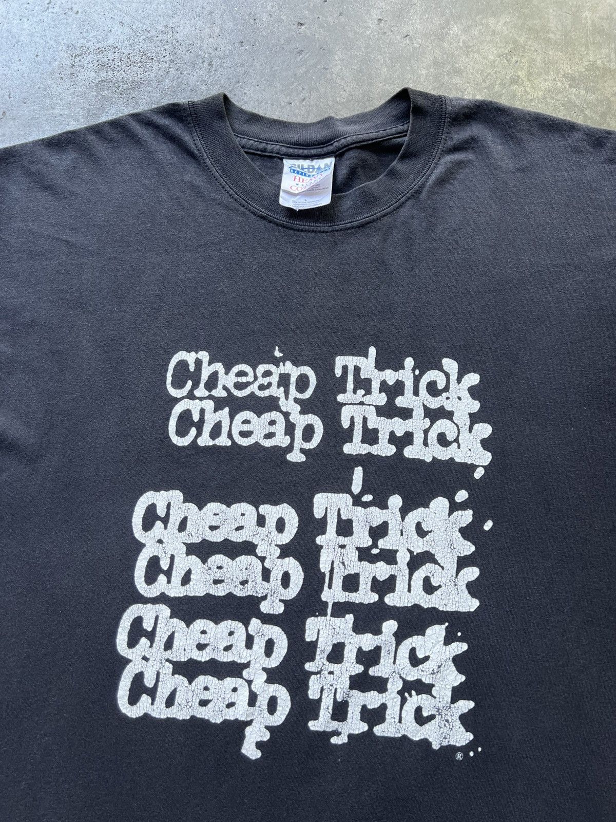Vintage ‘00s VTG Cheap Trick Band Tee Shirt Tour Nirvana Rock Size US L / EU 52-54 / 3 - 1 Thumbnail