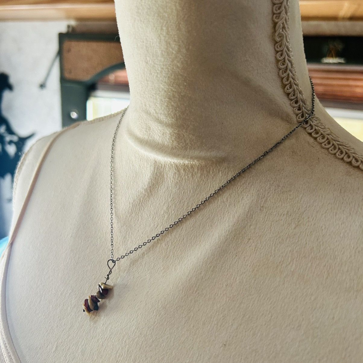 Handmade Handcrafted genuine stone pendant on chain necklace Size ONE SIZE - 4 Thumbnail