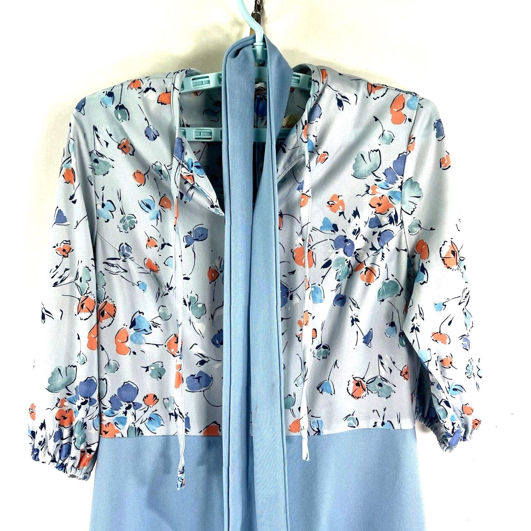 Vintage VINTAGE Linda Mathews Floral Tie Dress 70s Blues Womens L Knee Length 3/4 Sleeve Ballon Sheath Kaftan - Party Wedding Casual Size L / US 10 / IT 46 - 2 Thumbnail