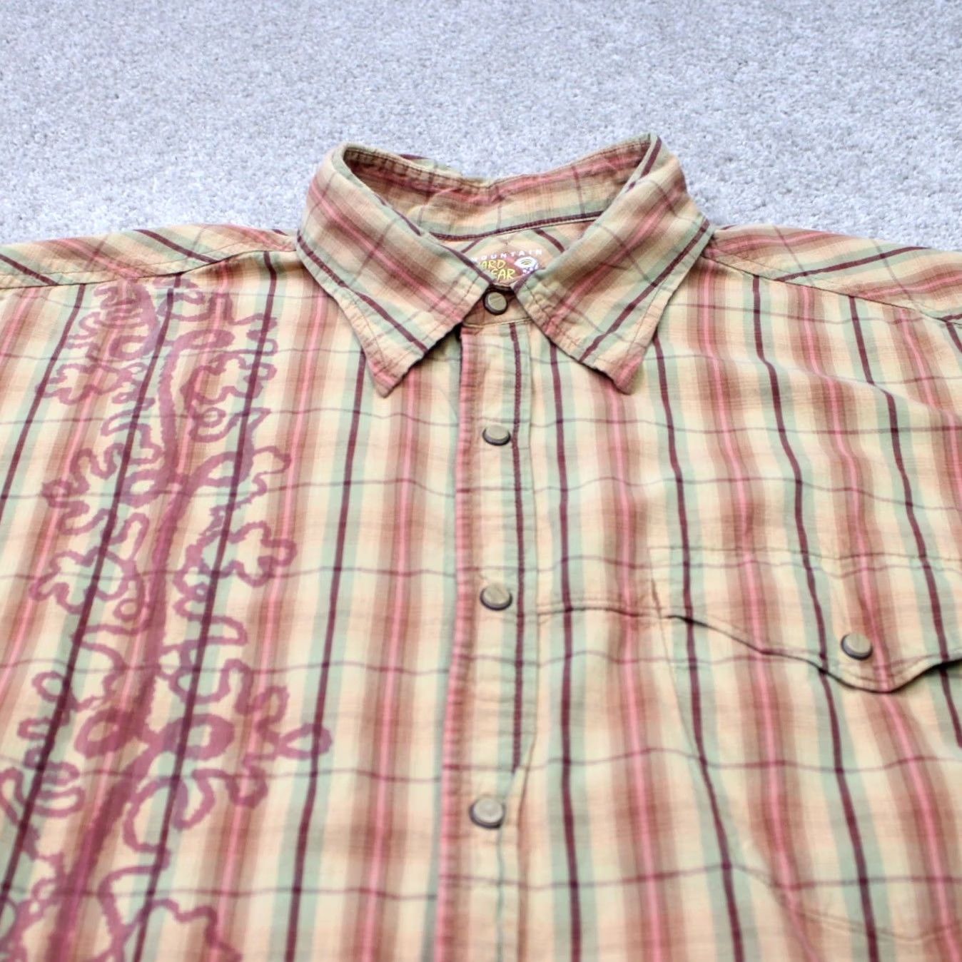 Mountain Hardwear Mountain Hardwear Shirt Mens XL Brown Plaid Geometric Cotton S/S Hummer logo Size US XL / EU 56 / 4 - 5 Thumbnail
