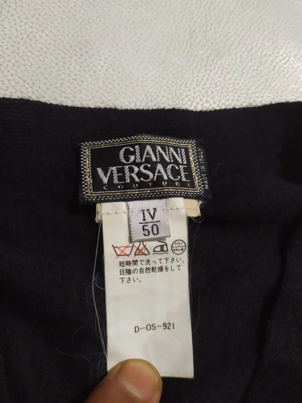 Versace × Vintage Vintage Gianni Versace Sleeveless Cardigan Medusa Button Size US M / EU 48-50 / 2 - 5 Thumbnail