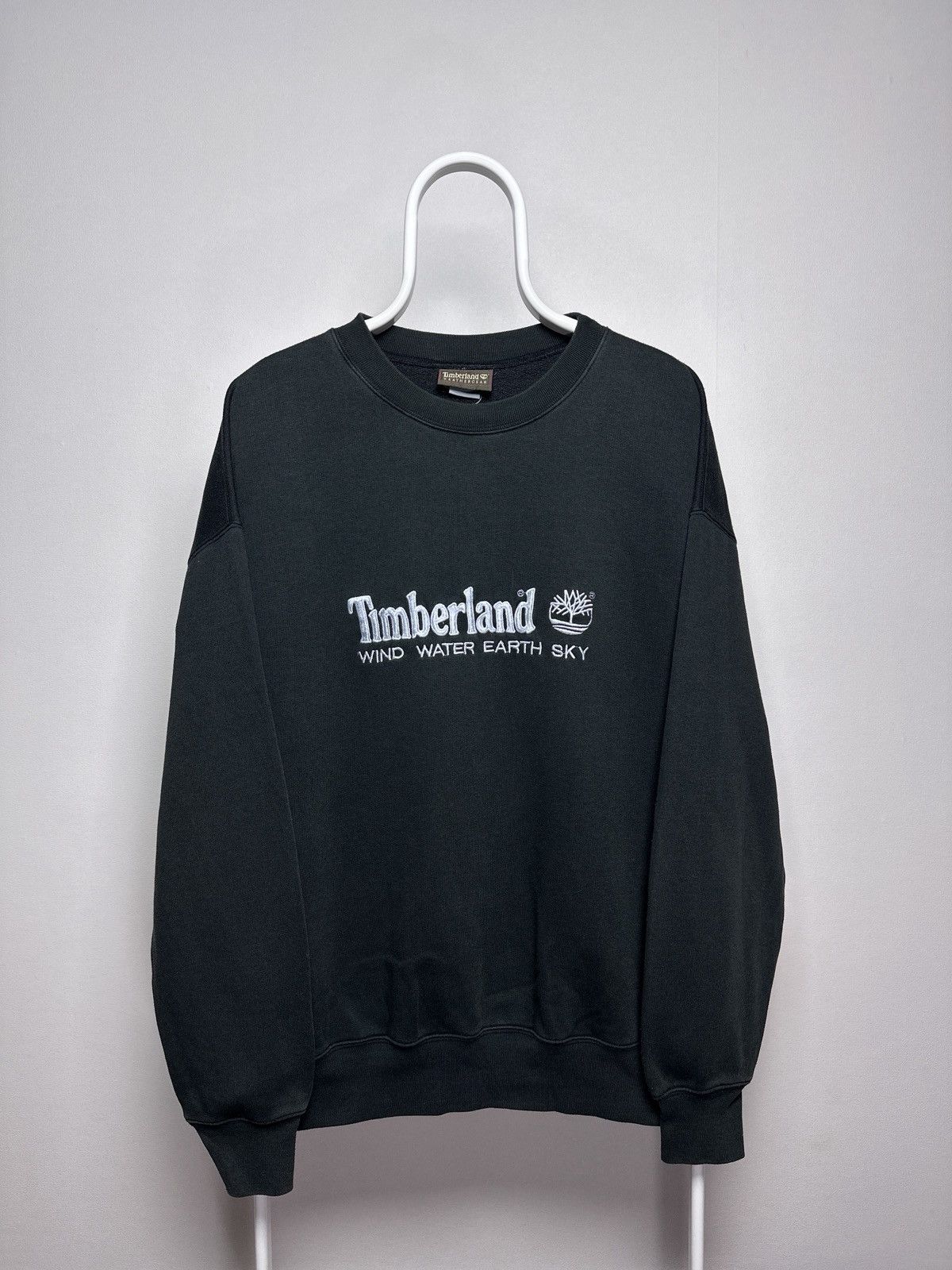 Timberland Timberland WeatherGear Sweatshirt Embroidered Logo 90s Size US XL / EU 56 / 4 - 1 Thumbnail