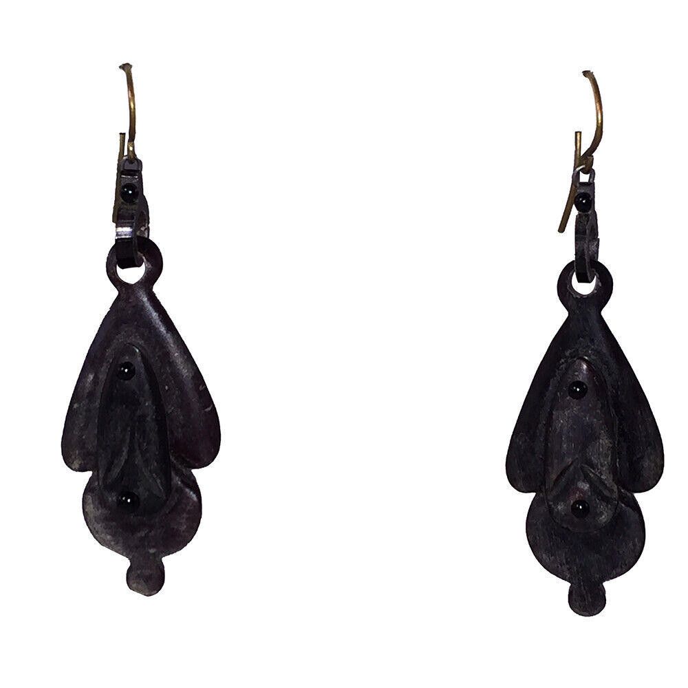 Handmade Victorian Carved Horn Drop Earrings Size ONE SIZE - 1 Thumbnail