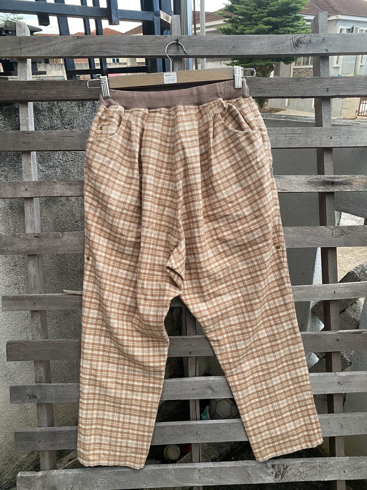 mercibeaucoup Steals❗️❗️Vintage Mercibeaucoup Issey Miyake Cropped Pant Size US 26 / EU 42 - 4 Thumbnail