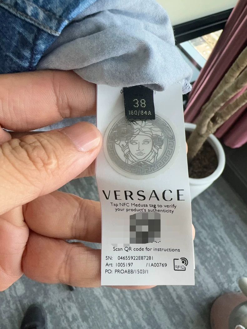Versace Versace Full diamond Medusa T-shirt Size US M / EU 48-50 / 2 - 1 Thumbnail