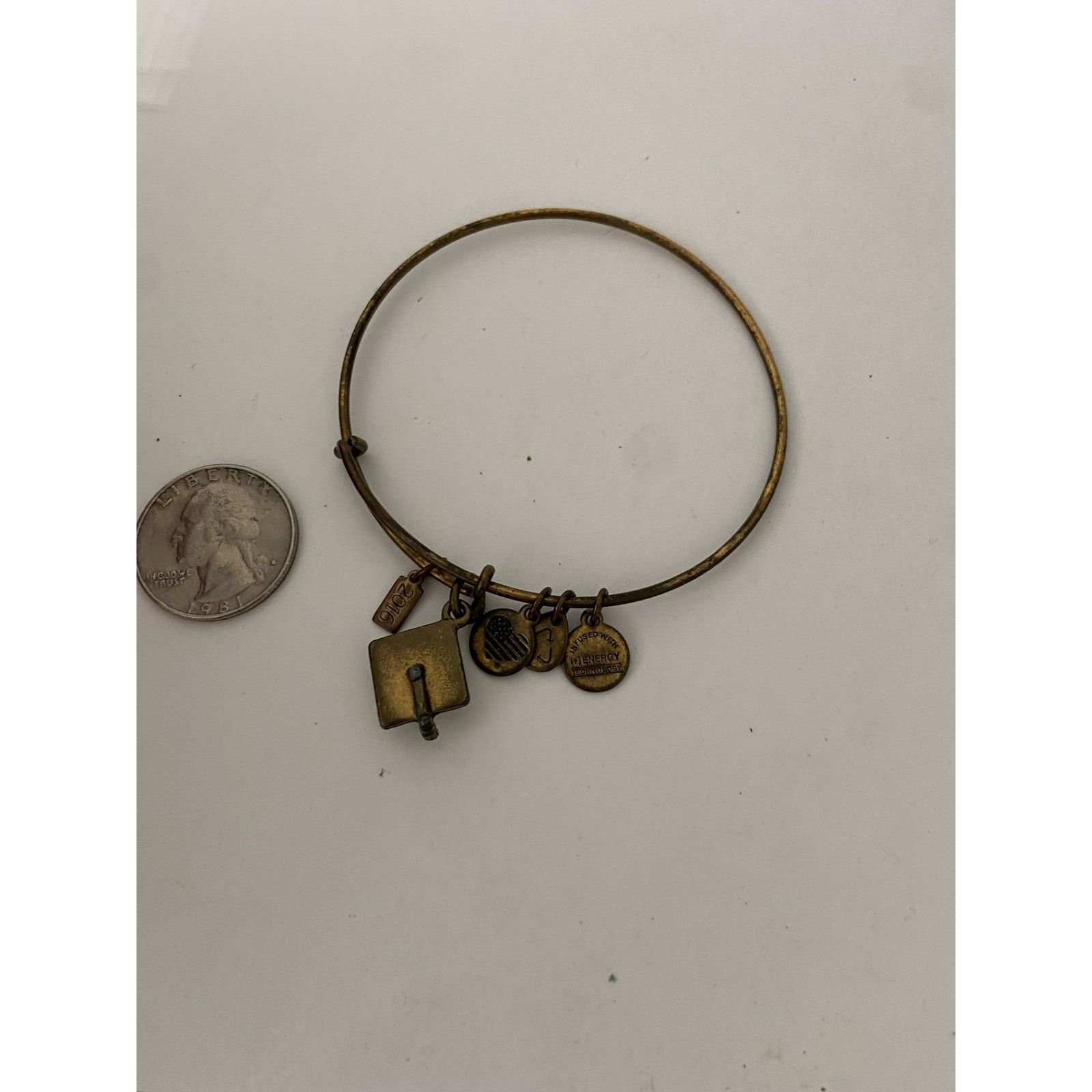 Other Alex and Ani 2016 graduation bracelet Size ONE SIZE - 2 Thumbnail