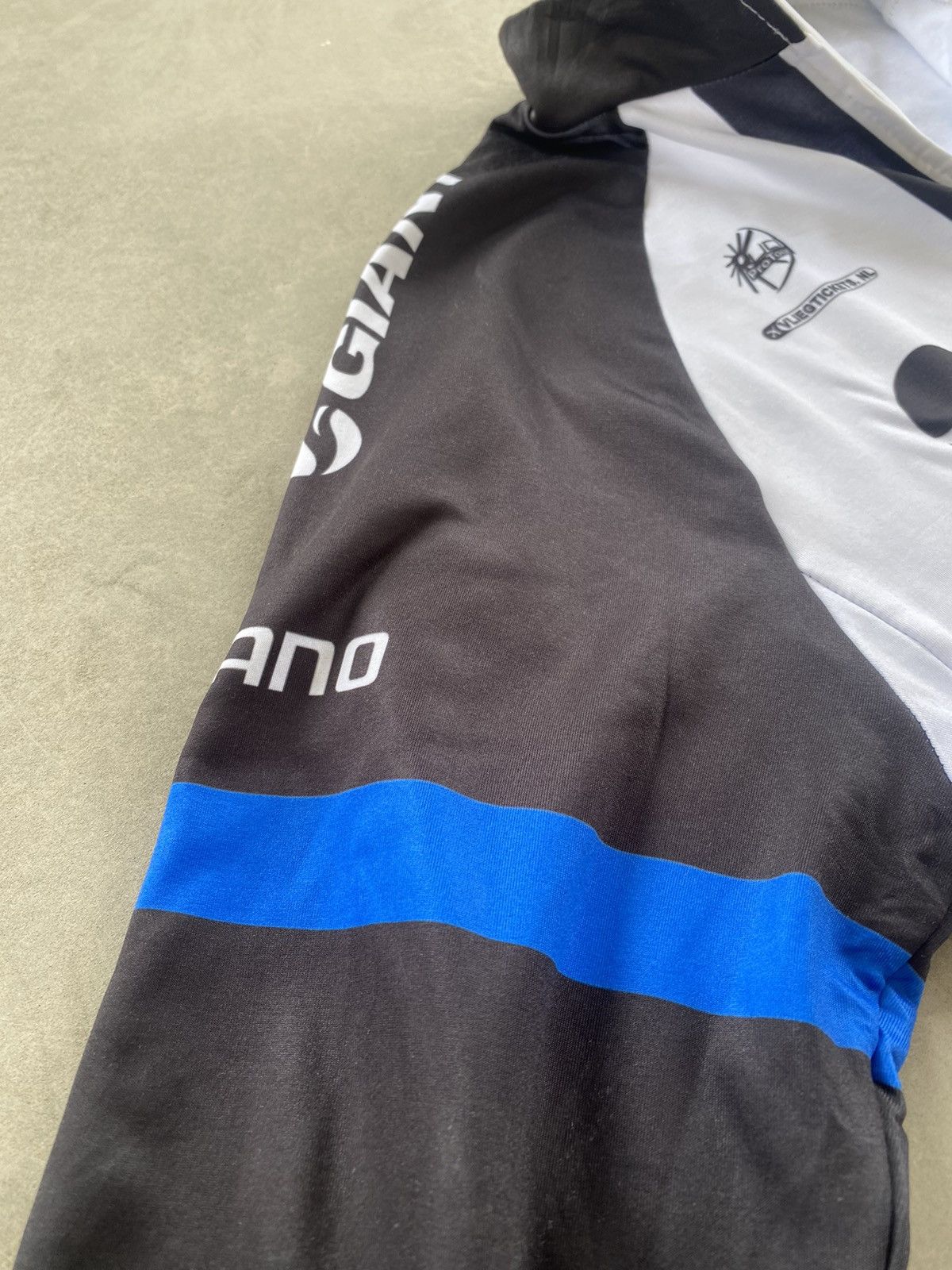 Other VINTAGE Y2k GIANT SHIMANO SKODA CYCLING JERSEY Size US M / EU 48-50 / 2 - 6 Thumbnail