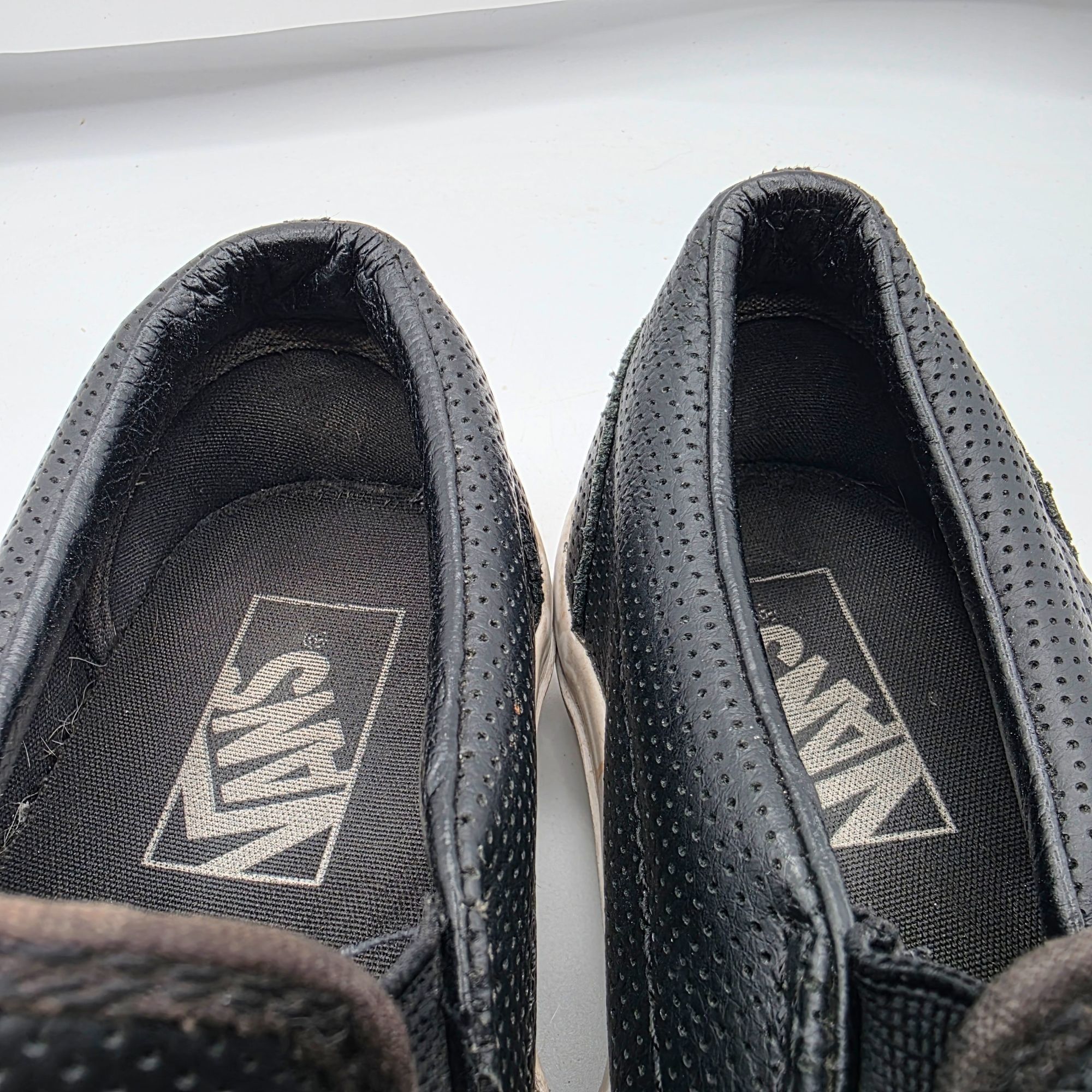 Vans Vans Classic Slip On Womens Size 7.5 Black Perforated Casual Size US 7.5 / IT 37.5 - 7 Thumbnail