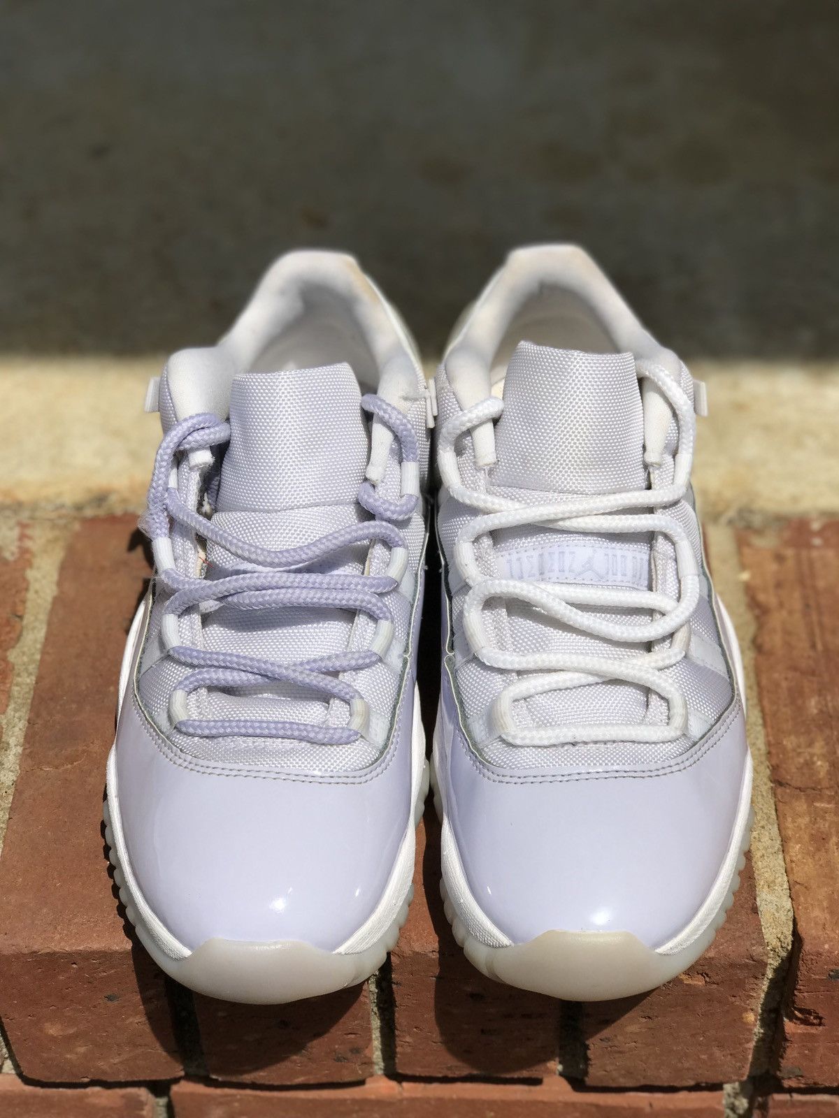 Jordan Brand Wmns Air Jordan 11 Retro Low “Pure Violet” Size 11 W / 9.5 M Size US 11 / IT 41 - 3 Thumbnail