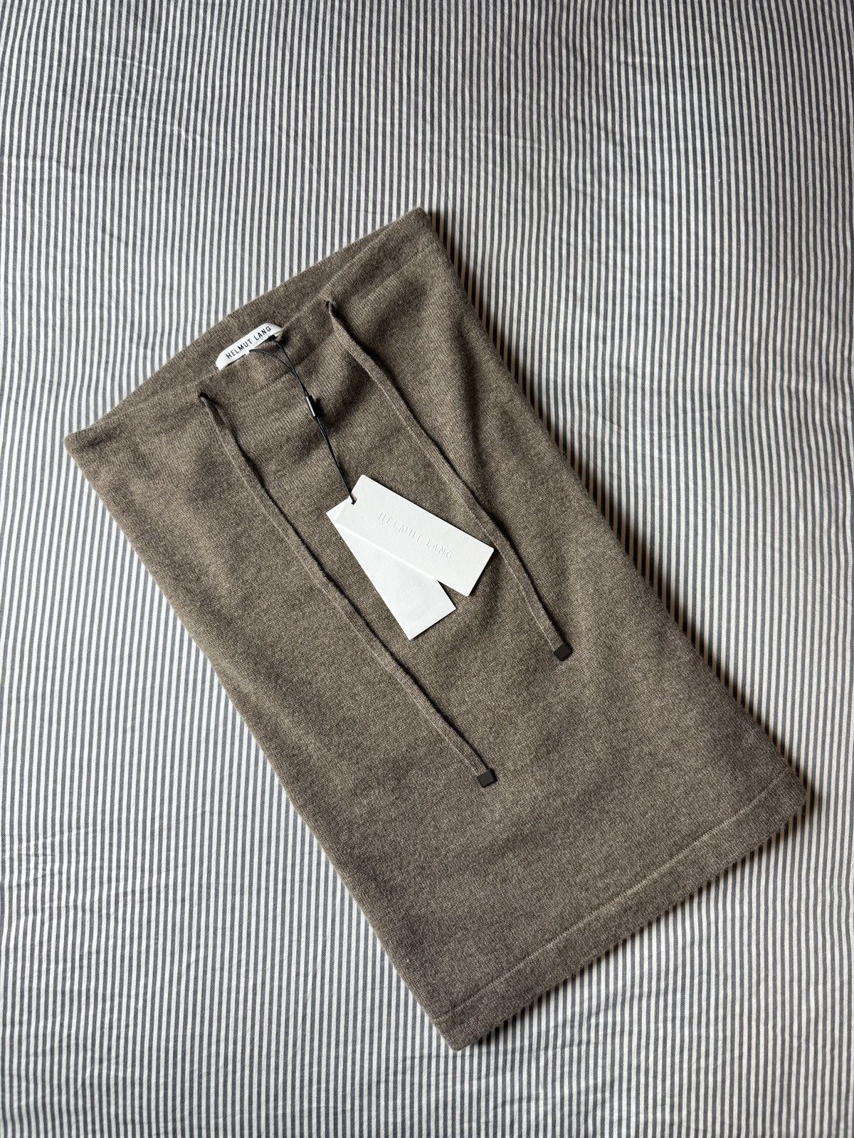 Helmut Lang Walnut Cashmere Drawstring Snood Size ONE SIZE - 1 Thumbnail