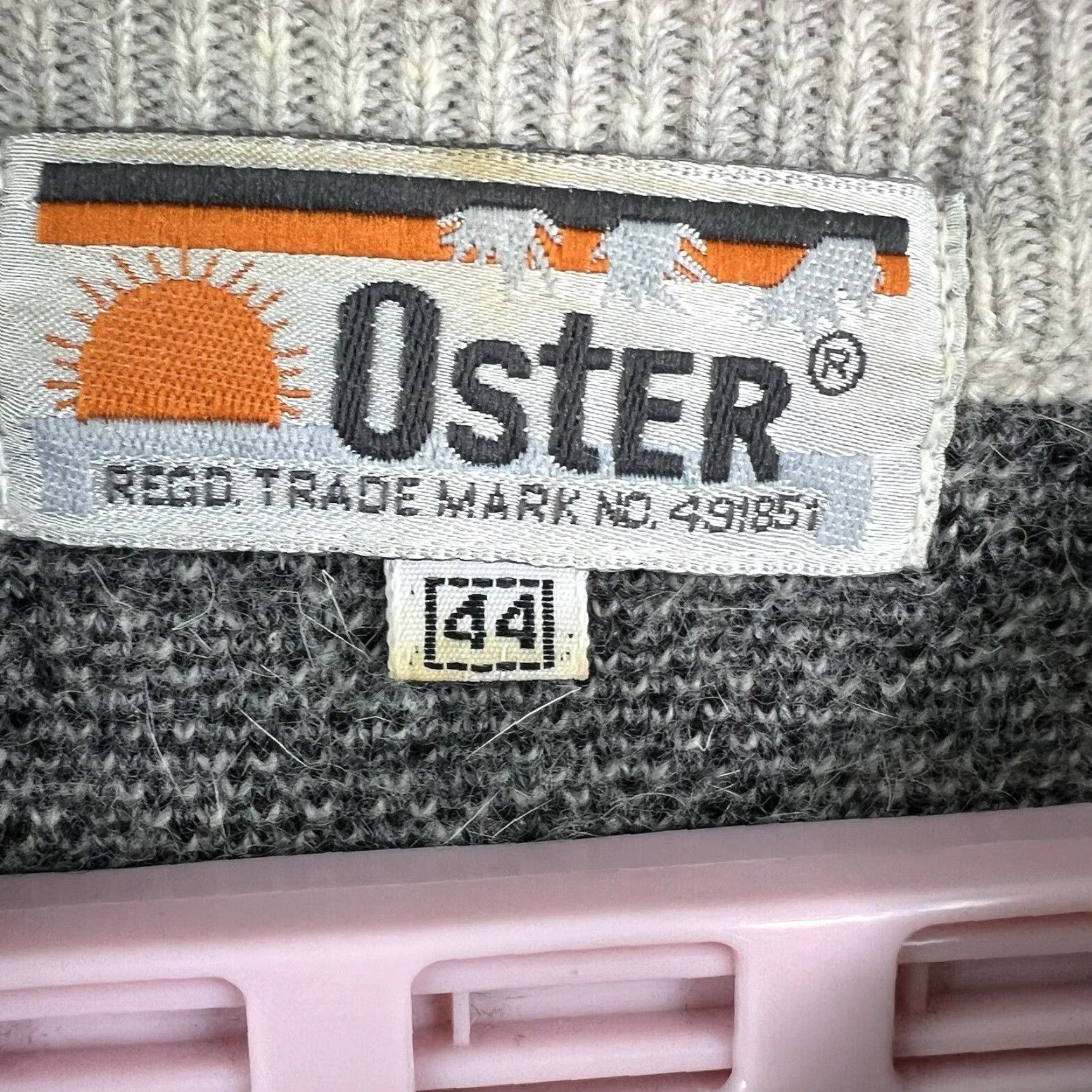 Vintage VINTAGE Oster Fair Isle Sweater Men Size L Wool Crew Neck Chunky Knit 80s 90s Outdoor Winter Size US L / EU 52-54 / 3 - 5 Thumbnail